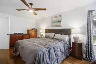 300 Spring Hill Ln, Mount Pleasant, SC 29464 - Photo 15