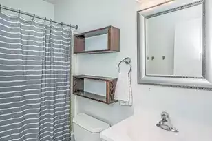 995 Oakcrest Dr, Charleston, SC 29412 - Photo 21