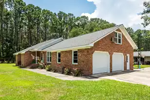 113 Tunnel Rd, Summerville, SC 29483 - Photo 1