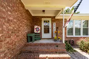 113 Tunnel Rd, Summerville, SC 29483 - Photo 5