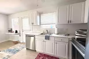 415 Parkdale Dr #Apt 6A, Charleston, SC 29414 - Photo 5