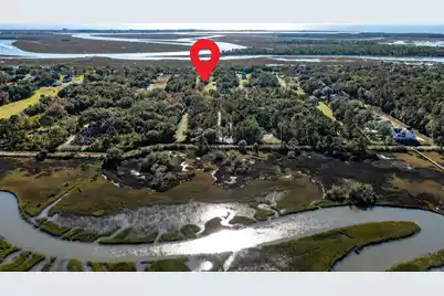 2033 Holly Creek Road, Charleston, SC 29412 - Photo 13