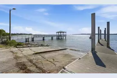 2033 Holly Creek Road, Charleston, SC 29412 - Photo 13