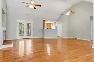 1074 Trotters Blvd, Summerville, SC 29483 - Photo 7