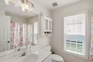 1572 Wellesley Cir, Mount Pleasant, SC 29466 - Photo 17