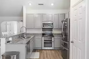 1572 Wellesley Cir, Mount Pleasant, SC 29466 - Photo 9
