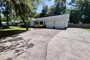1003 Law Ln, Mount Pleasant, SC 29464 - Photo 3