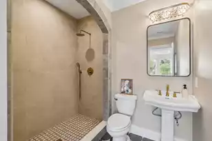 175 1/2 Wentworth St, Charleston, SC 29401 - Photo 53