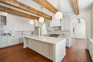 175 1/2 Wentworth St, Charleston, SC 29401 - Photo 5