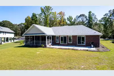 1226 Lesesne Drive, Manning, SC 29102 - Photo 3