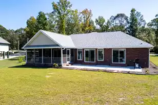 1226 Lesesne Dr, Manning, SC 29102 - Photo 3