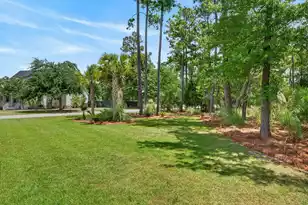2721 Oak Manor Dr, Mount Pleasant, SC 29466 - Photo 11