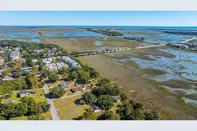 1747 Sol Legare Road, Charleston, SC 29412 - Photo 11