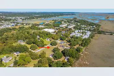 1747 Sol Legare Road, Charleston, SC 29412 - Photo 13