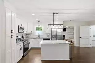 4709 Yardley Dr, North Charleston, SC 29405 - Photo 9