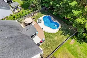 415 Spectrum Rd, Summerville, SC 29486 - Photo 37