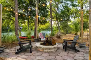 4882 Sound View Dr, Mount Pleasant, SC 29466 - Photo 3