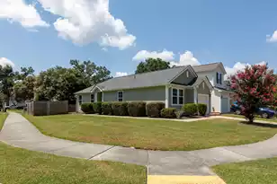 1217 University Dr N, Ladson, SC 29456 - Photo 3