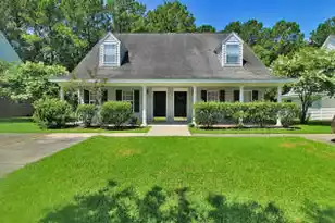 2140 Kings Gate Ln, Mount Pleasant, SC 29466 - Photo 1