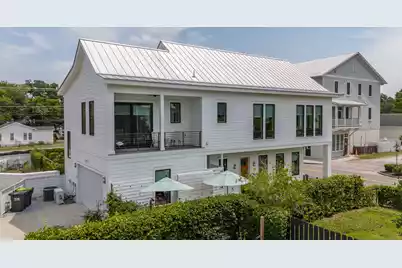706 Bladen Street, Beaufort, SC 29902 - Photo 3