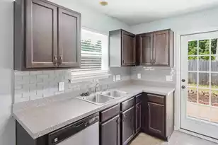 122 Tyger St, Summerville, SC 29485 - Photo 13