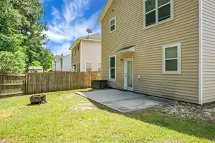 243 Oglethorpe Cir, Moncks Corner, SC 29461 - Photo 7
