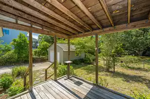 279 Hawthorne St, Mount Pleasant, SC 29464 - Photo 25