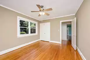 279 Hawthorne St, Mount Pleasant, SC 29464 - Photo 15