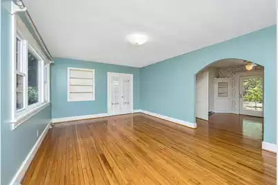 279 Hawthorne Street, Mount Pleasant, SC 29464 - Photo 5