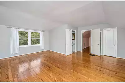 279 Hawthorne Street, Mount Pleasant, SC 29464 - Photo 21