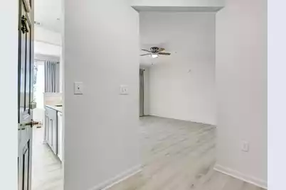 1921 Chatelain Way, Mount Pleasant, SC 29464 - Photo 5