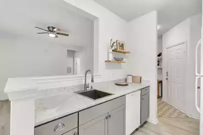 1921 Chatelain Way, Mount Pleasant, SC 29464 - Photo 13