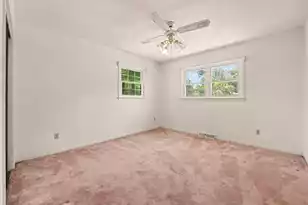 649 Pelzer Dr, Mount Pleasant, SC 29464 - Photo 17