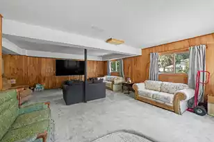 649 Pelzer Dr, Mount Pleasant, SC 29464 - Photo 23