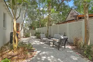 75 Smith St, Charleston, SC 29401 - Photo 43