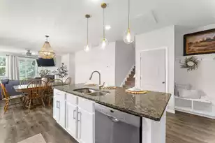 2505 Hummingbird Ln, Summerville, SC 29483 - Photo 11