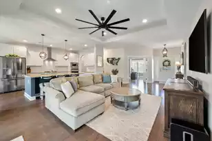 329 Silver Cypress Cir, Summerville, SC 29485 - Photo 17
