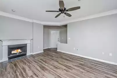 2128 Chatelain Way, Mount Pleasant, SC 29464 - Photo 9