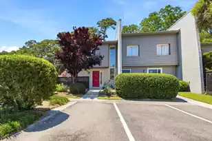 1001 Ventura Pl, Mount Pleasant, SC 29464 - Photo 1