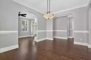 5402 Clairmont Ln, North Charleston, SC 29420 - Photo 9