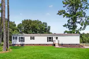 956 Tiger Loop, Saint Stephen, SC 29479 - Photo 3