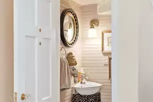 26 Limehouse St, Charleston, SC 29401 - Photo 11