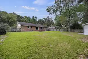 115 Cynthia Ln, Summerville, SC 29485 - Photo 29