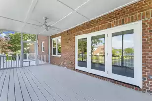 1297 Hidden Lakes Dr, Mount Pleasant, SC 29464 - Photo 19