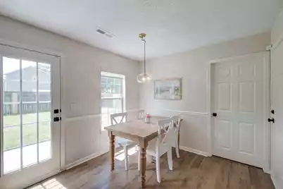 5095 Thornton Drive, Summerville, SC 29485 - Photo 5
