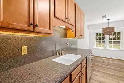 1304 Hampton Drive, Summerville, SC 29486 - Photo 11