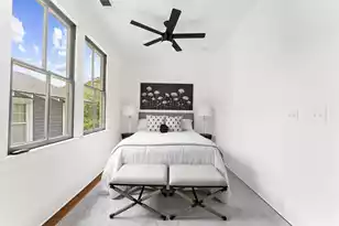 1135 King St, Charleston, SC 29403 - Photo 47