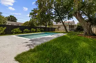 1135 King St, Charleston, SC 29403 - Photo 27