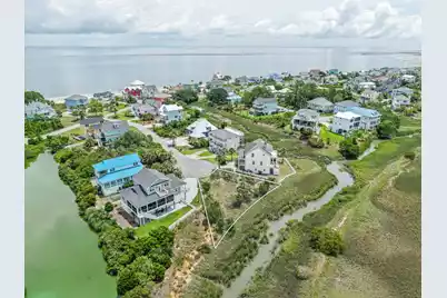 12 Windjammer Court, Saint Helena Island, SC 29920 - Photo 5