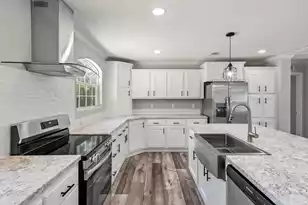 299 Friendship Cir, Pineville, SC 29468 - Photo 11